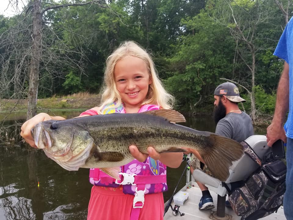 Fishing trip contest to Mahoney Lake Lee's Summit Area